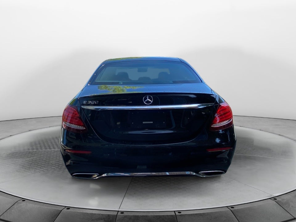 2018 Mercedes-Benz E 300 E 300
