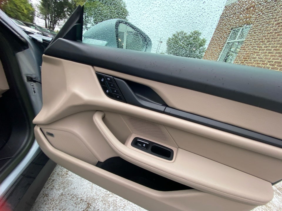 2022 Porsche Taycan RWD