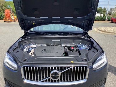 2023 Volvo XC90 B5 Core