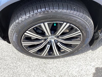 2023 Volvo XC90 B5 Core