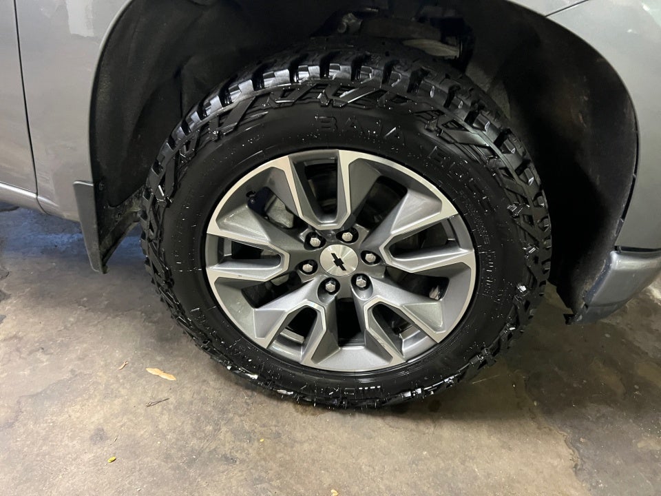 2021 Chevrolet Silverado 1500 4WD Crew Cab Short Bed RST