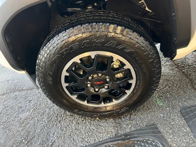 2025 Toyota Tacoma Hybrid TRD Off Road