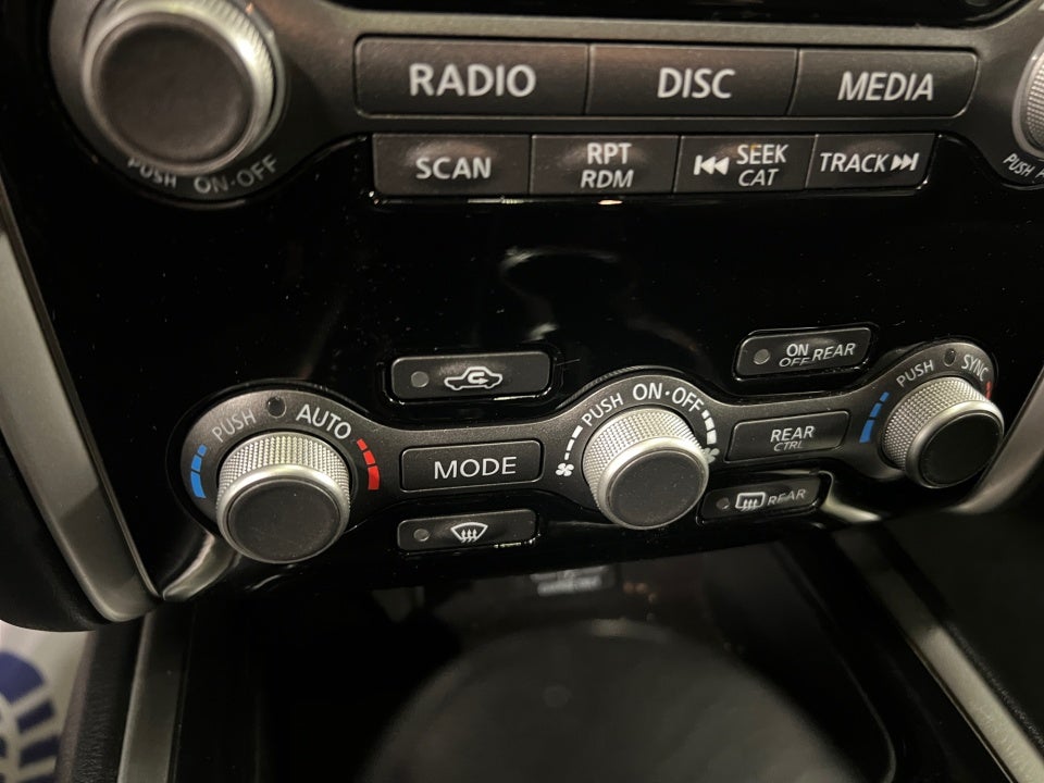 2020 Nissan Pathfinder SV 4WD