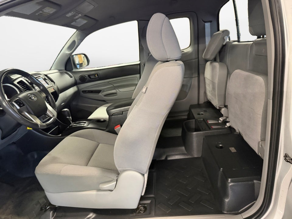 2013 Toyota Tacoma Base V6