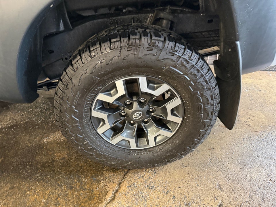 2013 Toyota Tacoma Base V6