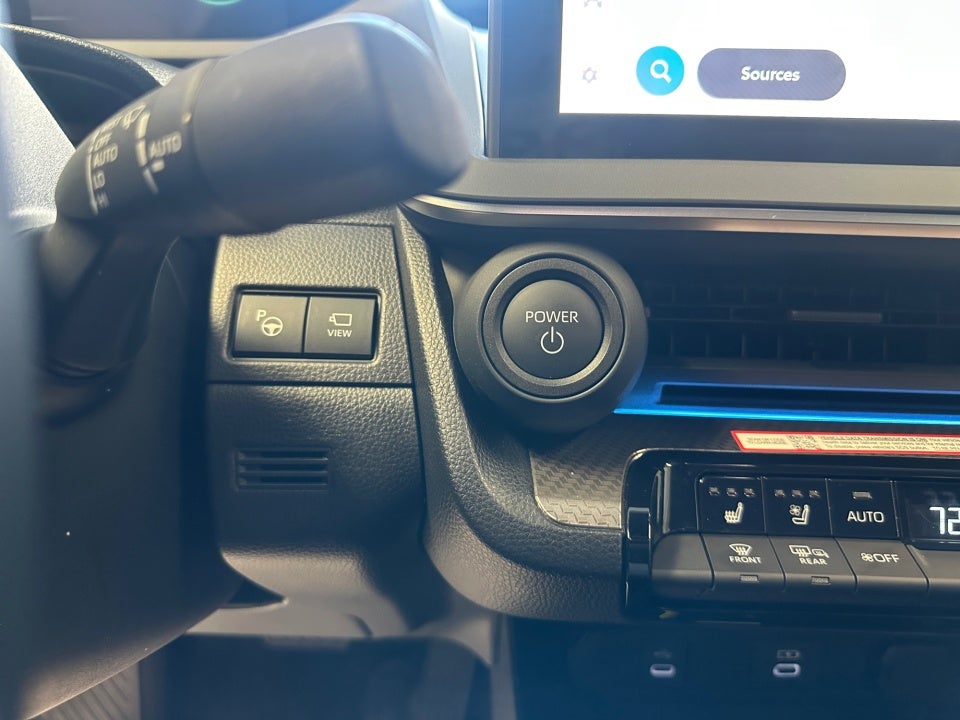 2025 Toyota PRIUS Limited AWD-e