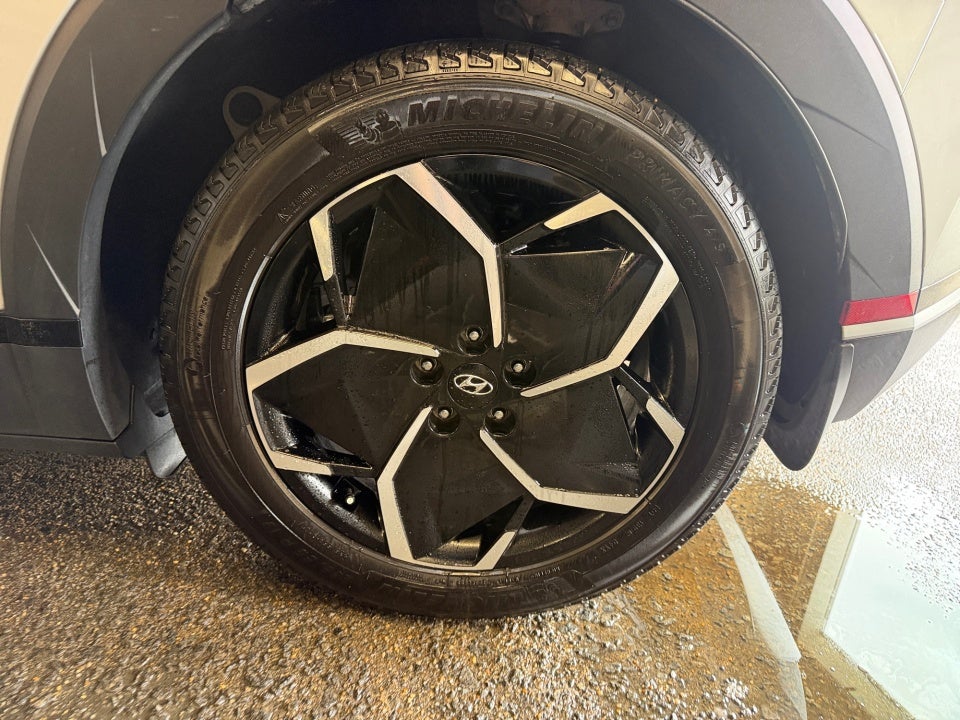 2022 Hyundai IONIQ 5 SEL