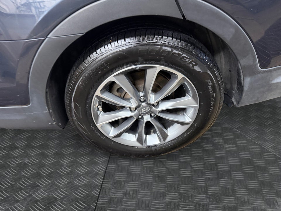 2017 Hyundai Santa Fe SE