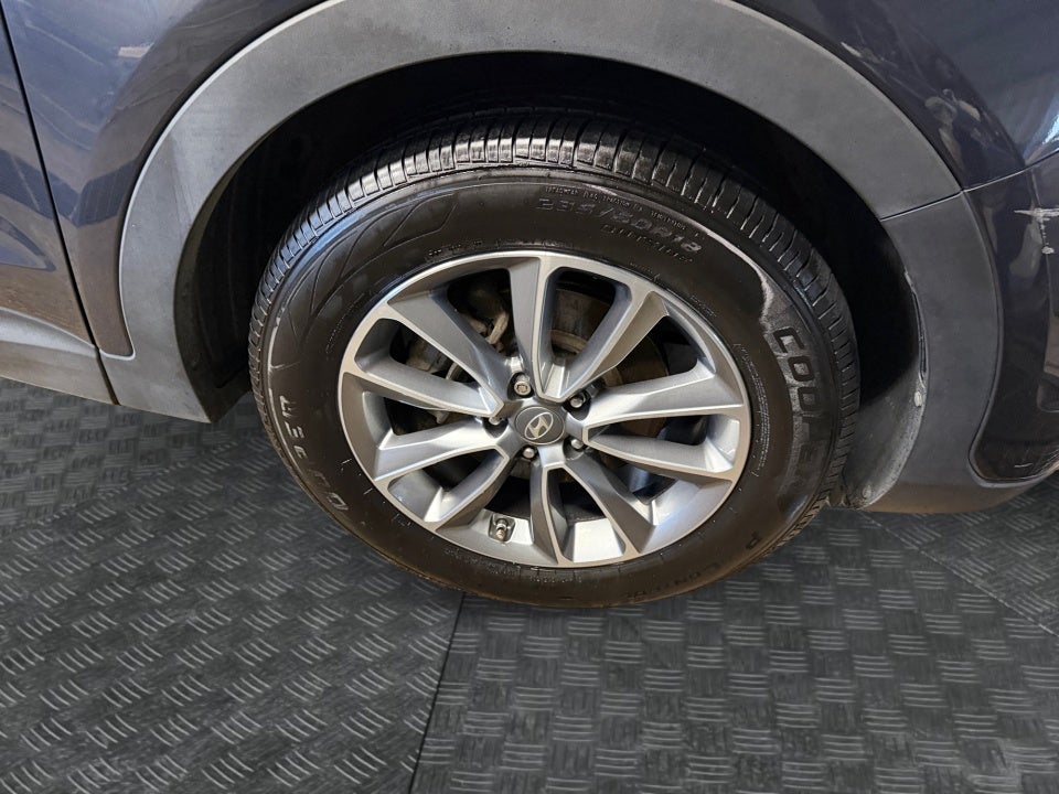2017 Hyundai Santa Fe SE