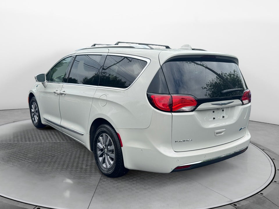 2019 Chrysler Pacifica Hybrid Limited