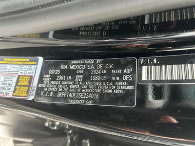 2025 Kia K4 LXS