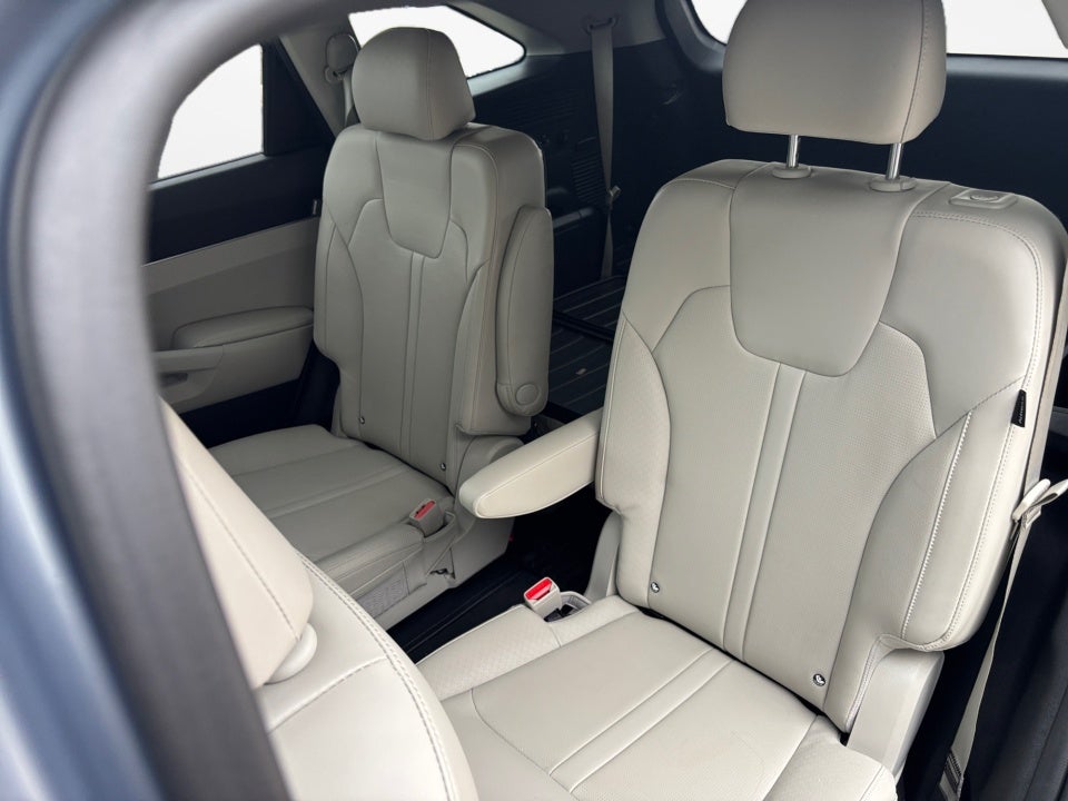 2025 Kia Sorento X-Line EX