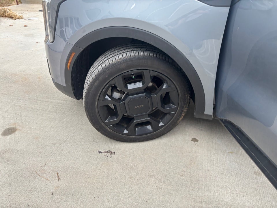 2025 Kia Sorento X-Line EX