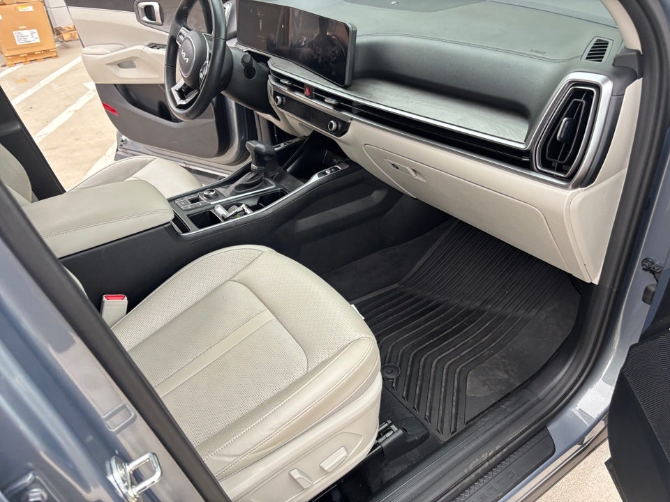 2025 Kia Sorento X-Line EX