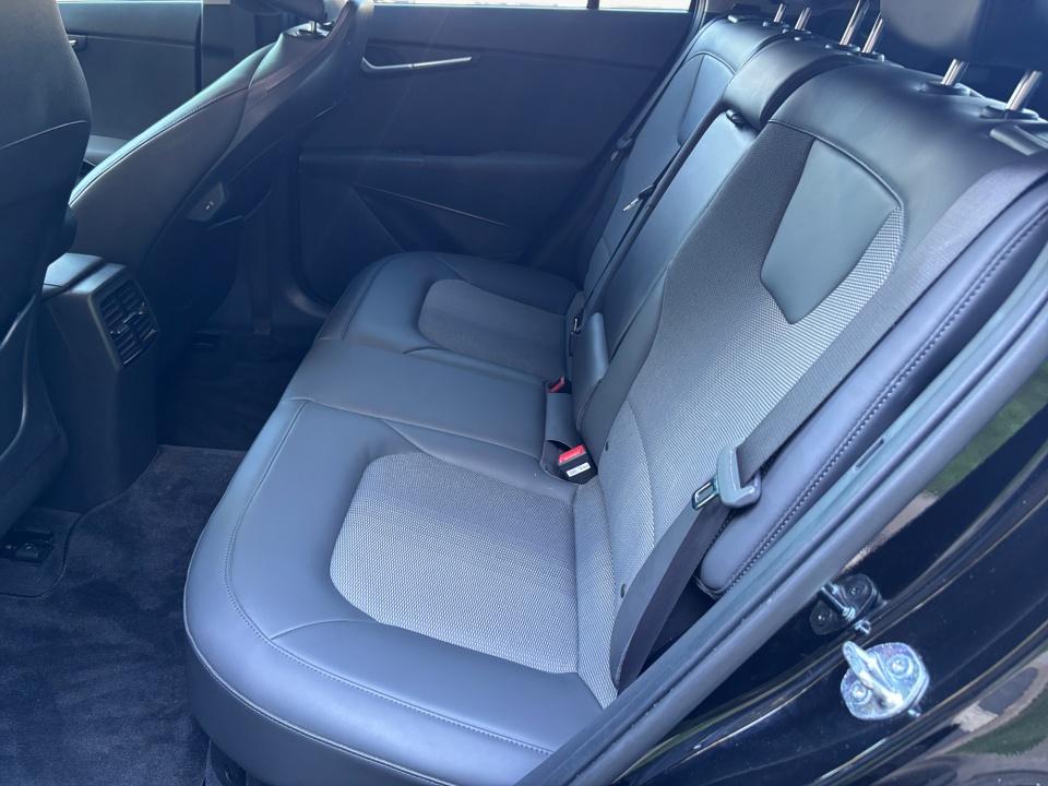 2024 Kia Niro EX Touring