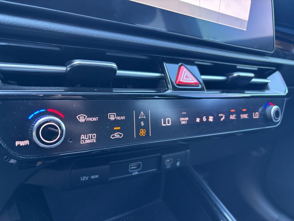 2024 Kia Niro EX Touring