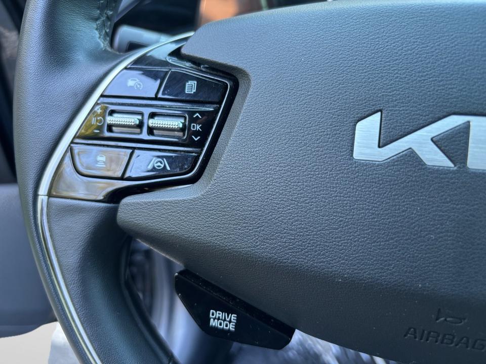 2024 Kia Niro EX Touring