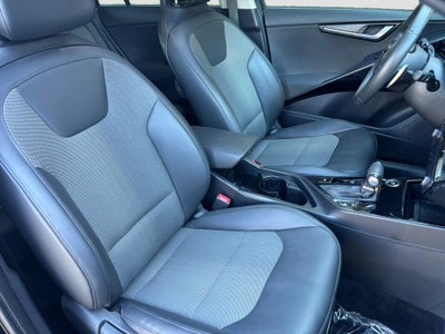 2024 Kia Niro EX Touring