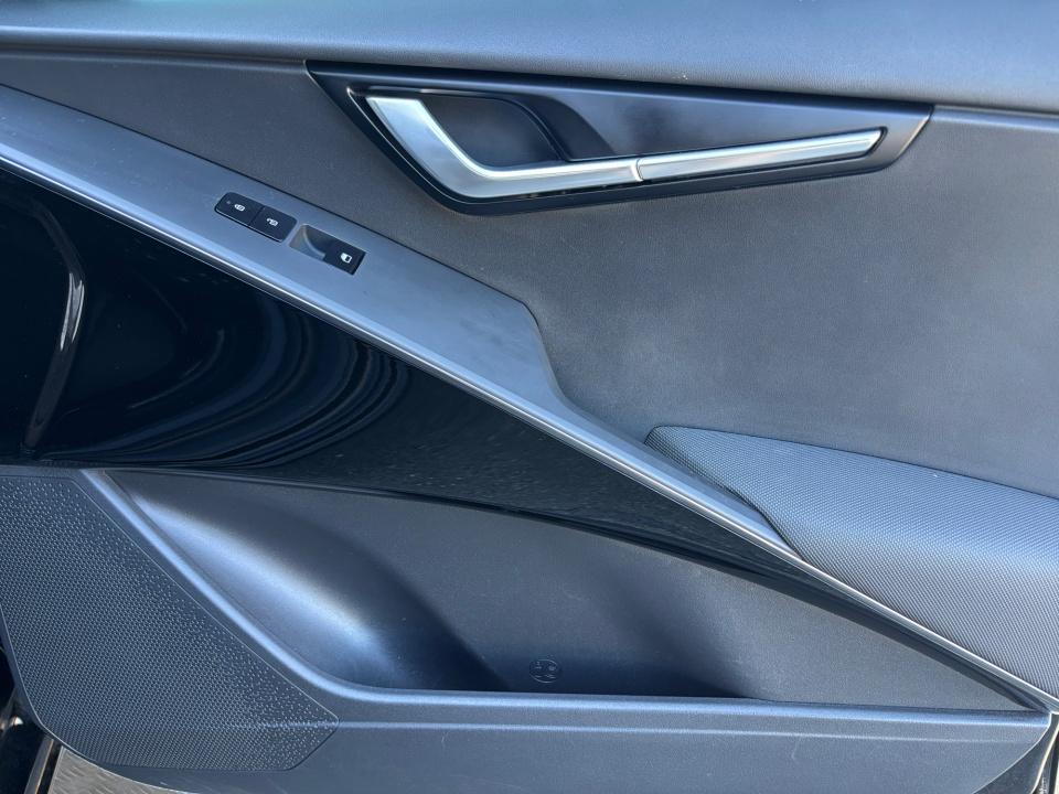 2024 Kia Niro EX Touring