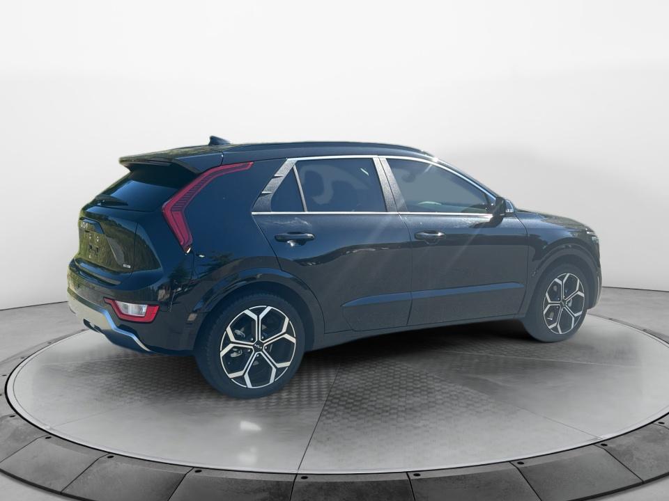 2024 Kia Niro EX Touring