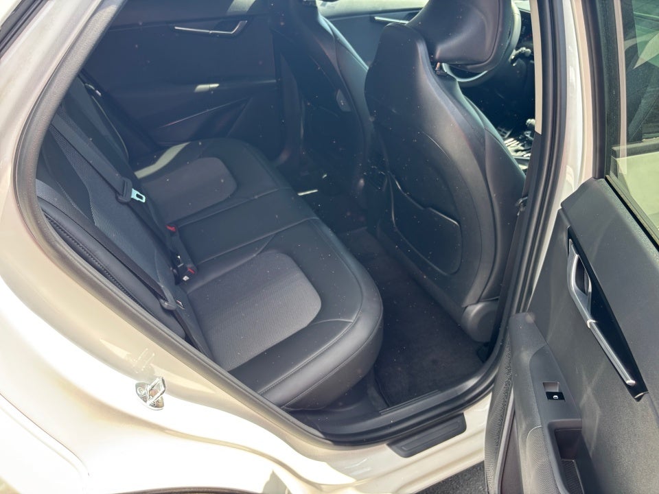2025 Kia Niro EX Touring