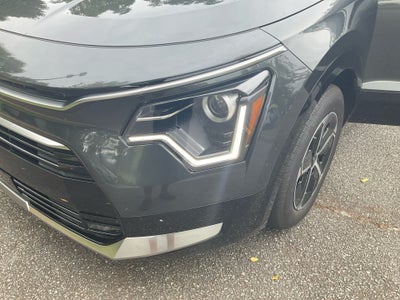 2025 Kia Niro SX