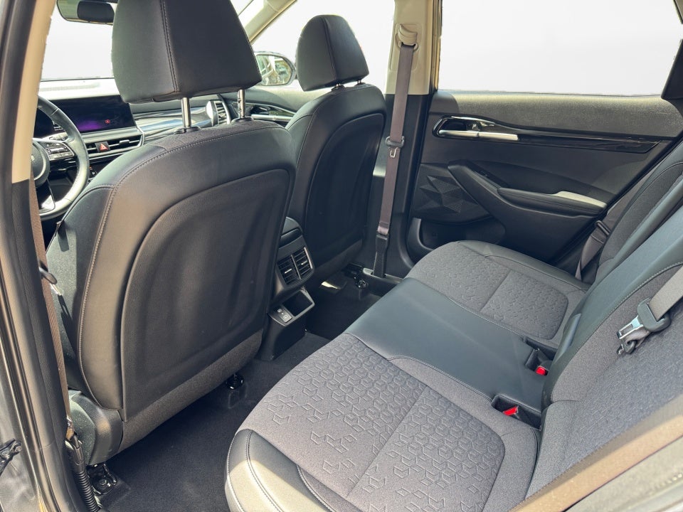 2025 Kia Seltos X-Line