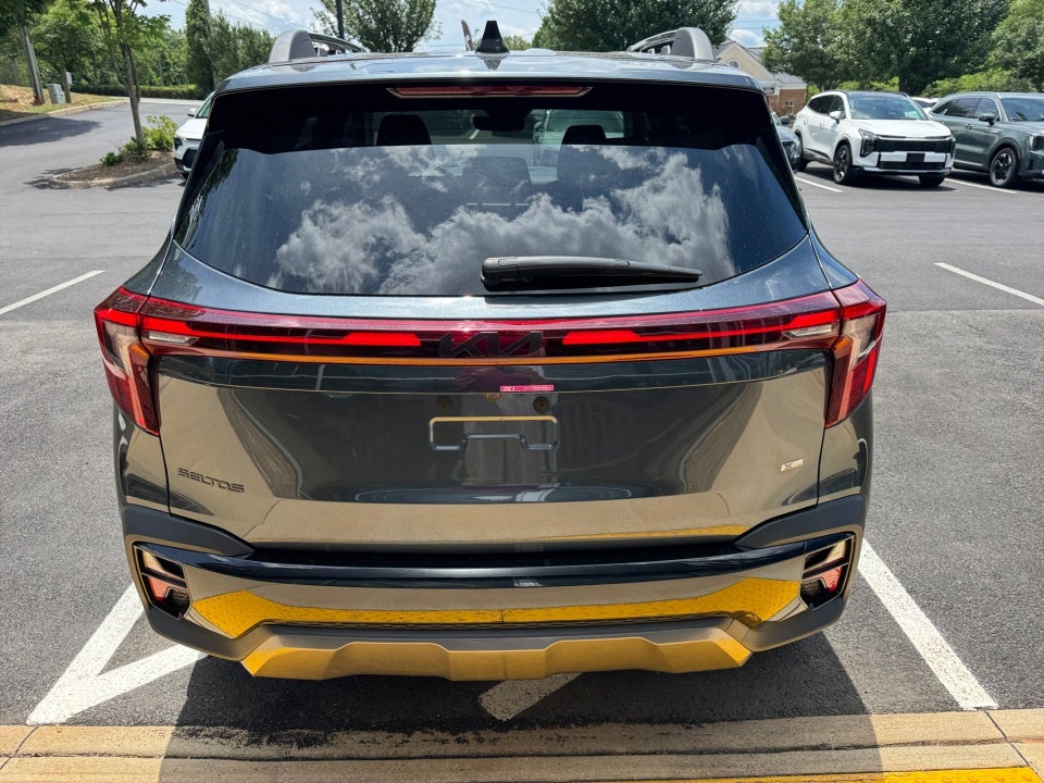 2025 Kia Seltos X-Line