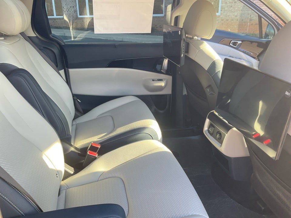 2025 Kia Carnival MPV SX Prestige
