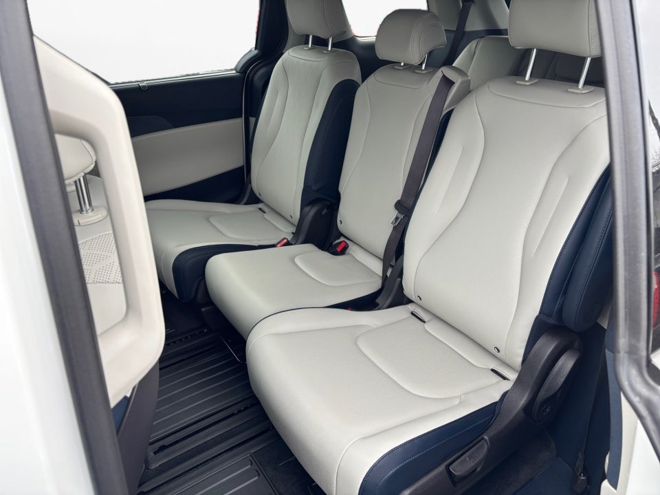 2026 Kia Carnival MPV Hybrid SX