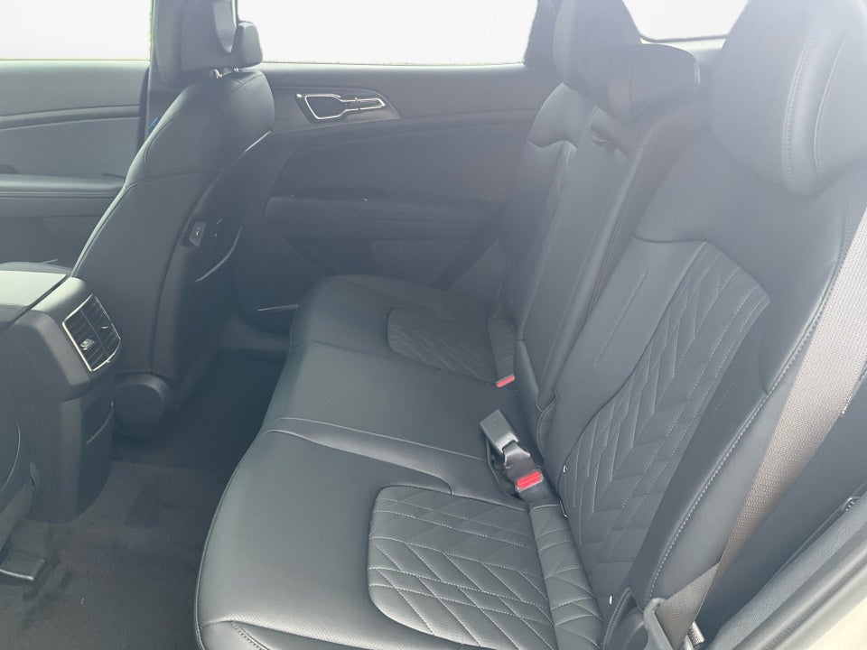 2025 Kia Sportage Plug-In Hybrid X-Line Prestige