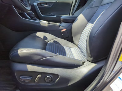 2022 Toyota RAV4 Hybrid XSE
