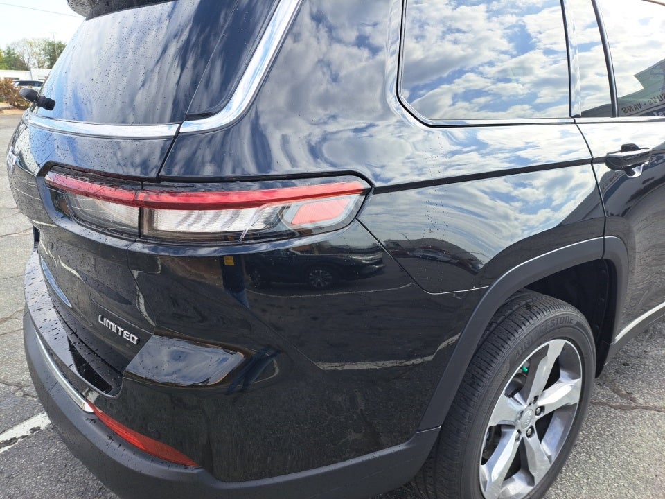 2022 Jeep Grand Cherokee L Limited 4x4