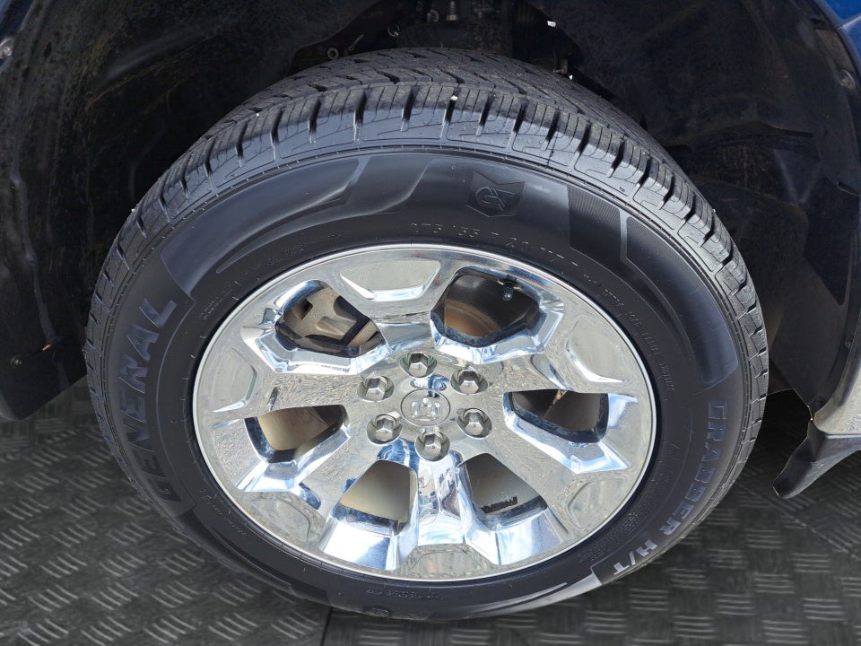 2023 RAM 1500 Big Horn Crew Cab 4x4 5'7" Box