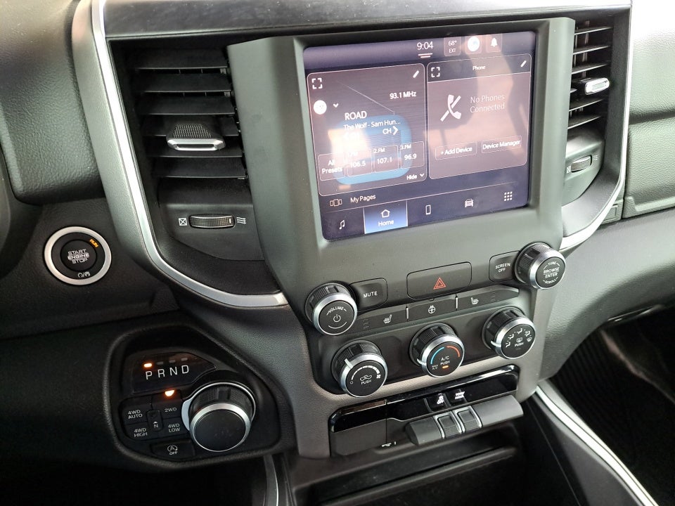 2023 RAM 1500 Big Horn Crew Cab 4x4 5'7" Box