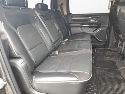 2020 RAM 1500 Laramie Crew Cab 4x4 6'4" Box