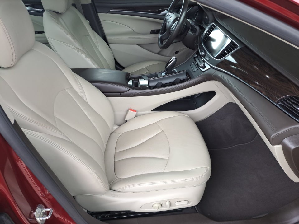 2017 Buick LaCrosse Essence