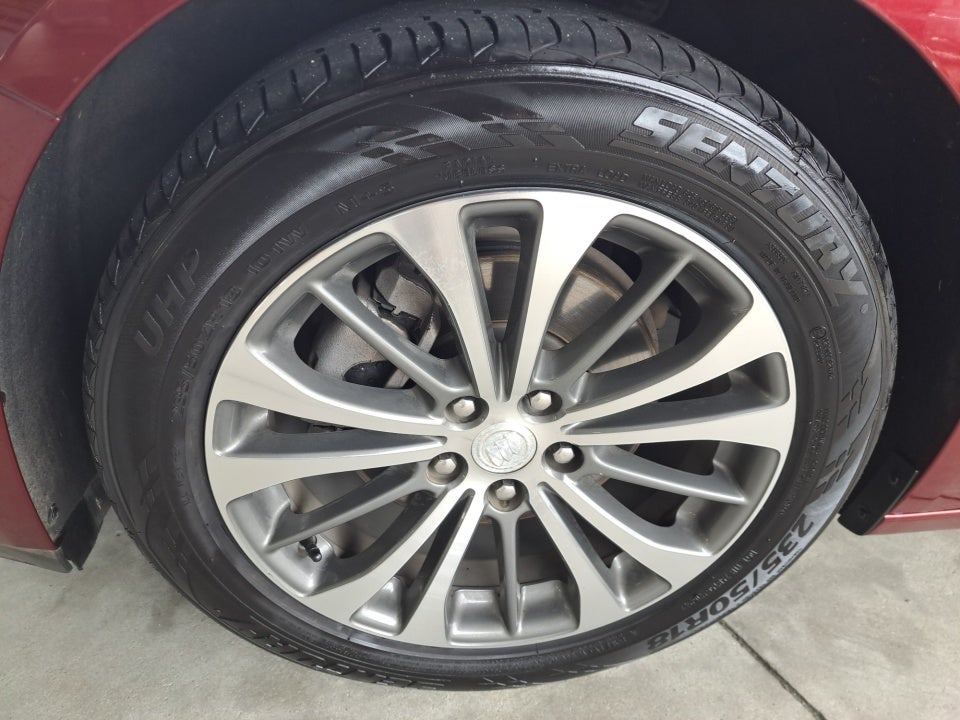 2017 Buick LaCrosse Essence