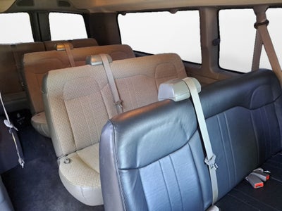 2017 Chevrolet Express 3500 LT