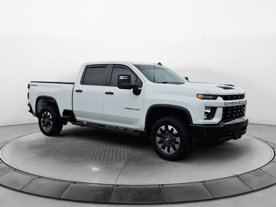 2021 Chevrolet Silverado 2500HD 4WD Crew Cab Standard Bed Custom