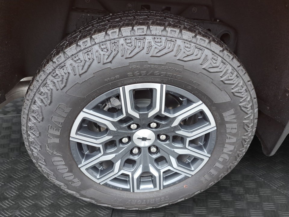 2025 Chevrolet Colorado 4WD Z71