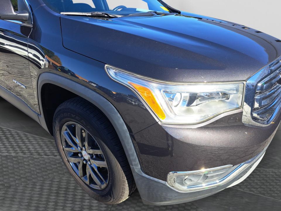 2017 GMC Acadia SLT