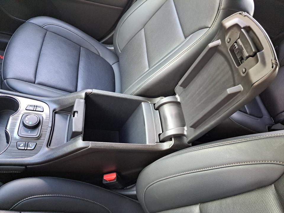 2022 GMC Acadia SLT
