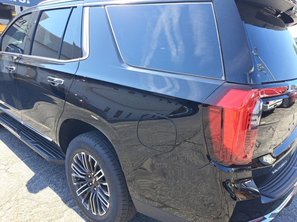 2025 GMC Yukon Elevation
