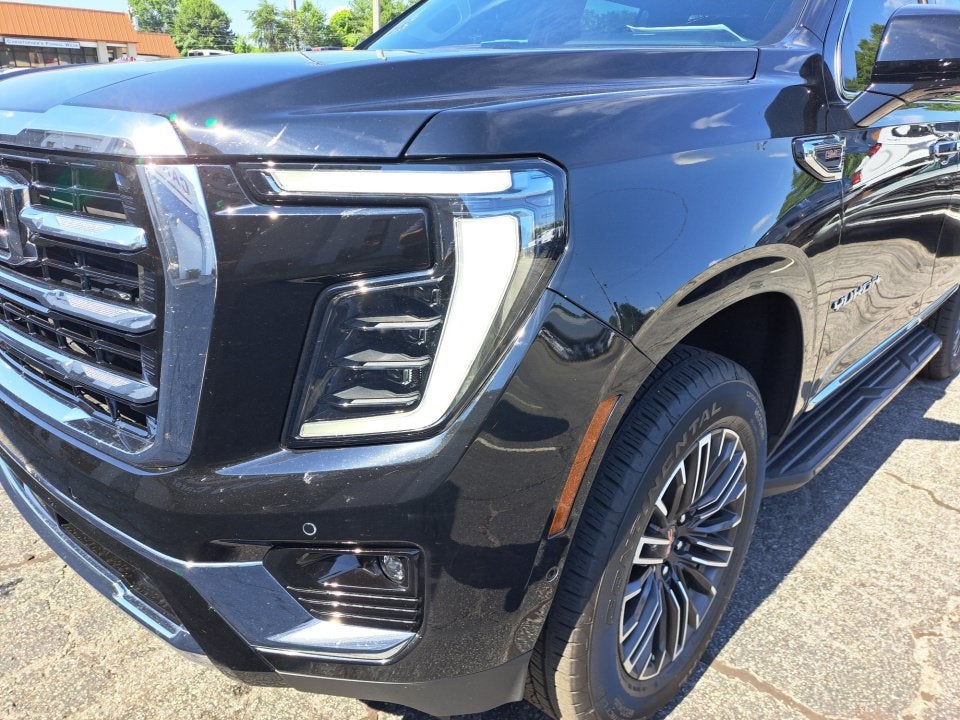 2025 GMC Yukon Elevation