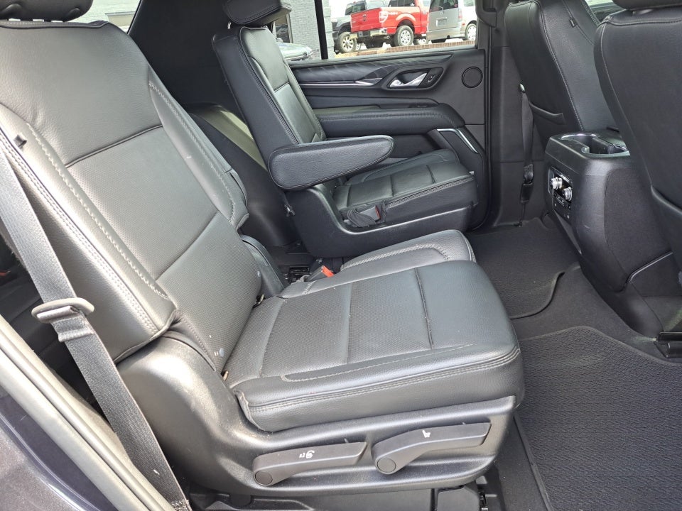 2023 GMC Yukon 4WD Denali