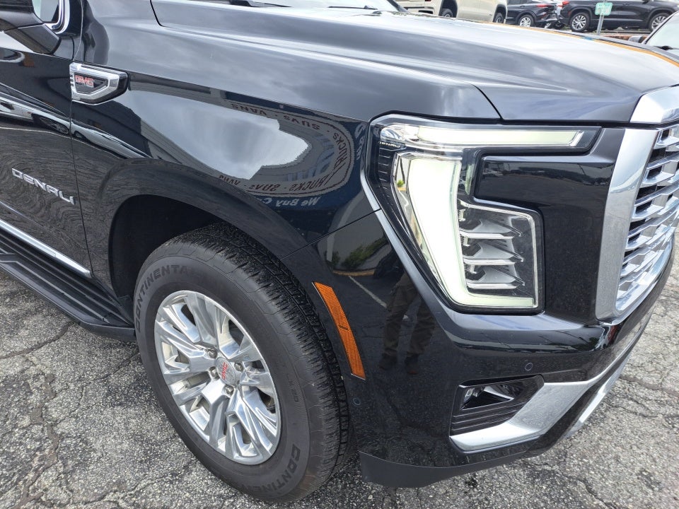 2025 GMC Yukon 4WD Denali