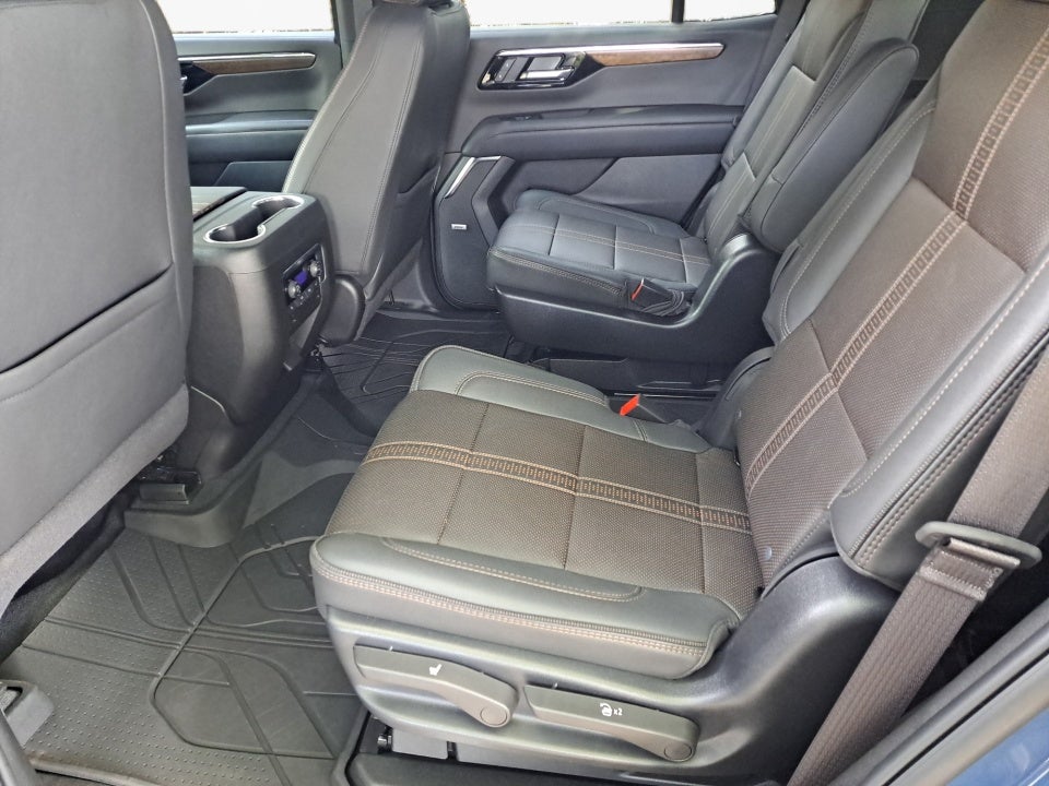 2025 Chevrolet Tahoe 4WD High Country