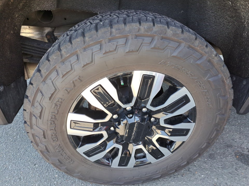 2024 GMC Sierra 2500HD Denali Ultimate