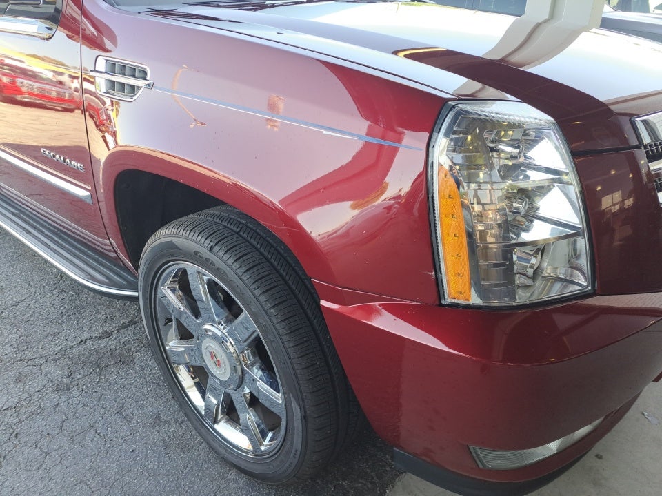 2010 Cadillac Escalade Luxury